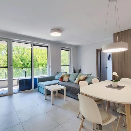 Lakeside Family & Studio Apartments Кестхей Экстерьер фото