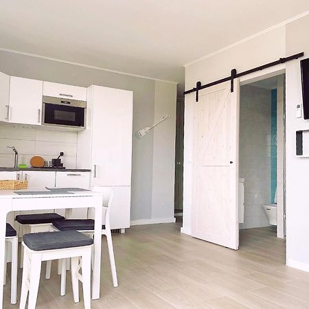 Lakeside Family & Studio Apartments Кестхей Экстерьер фото